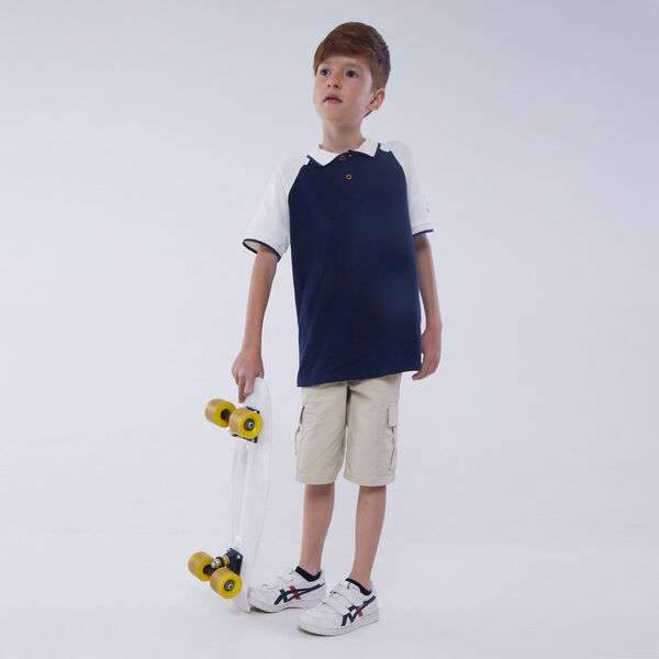 camiseta polo para niños