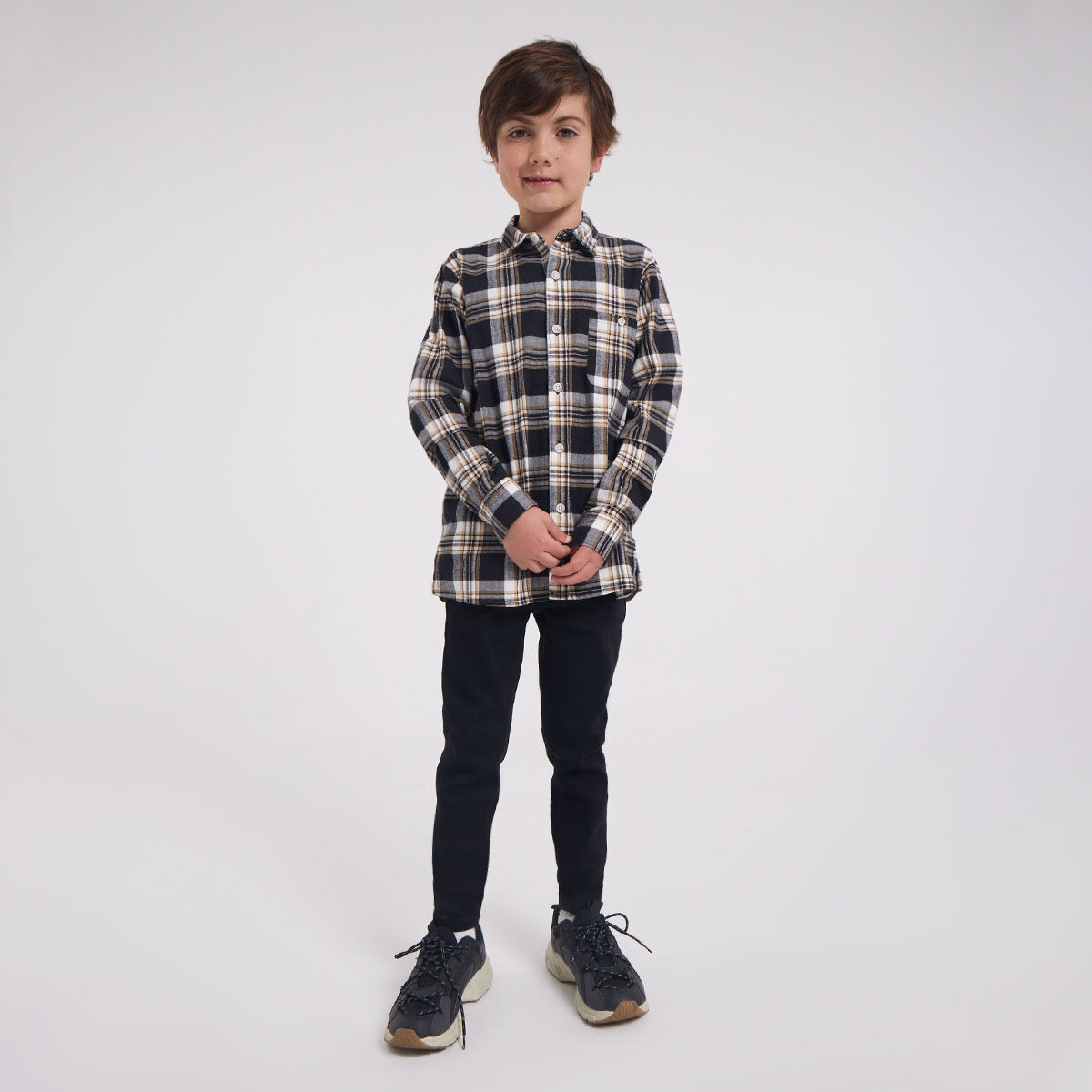 Jean para nino tipo skinny color negro compra online OSTU