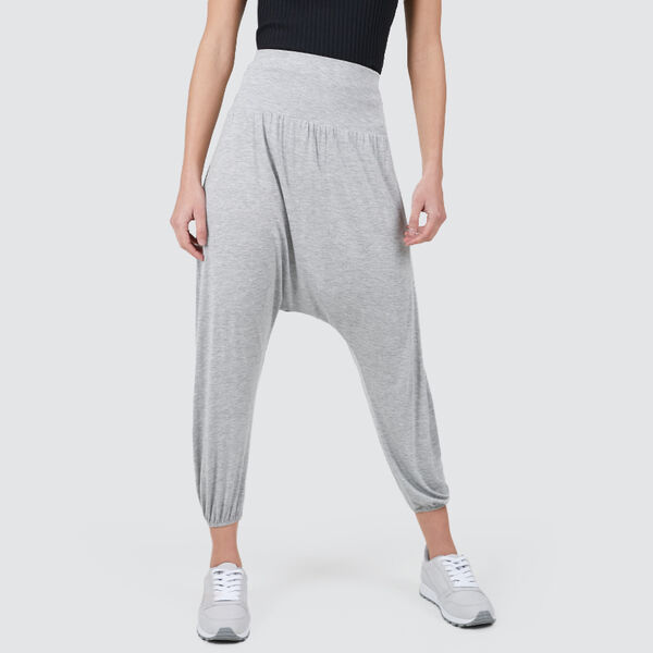 pantalones deportivos image number null
