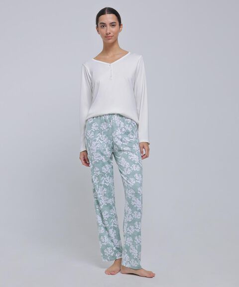 pijamas y batas para mujer
