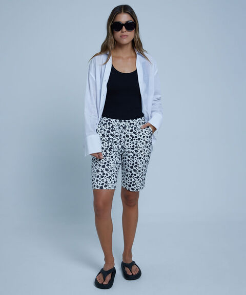 bermudas para mujer image number null