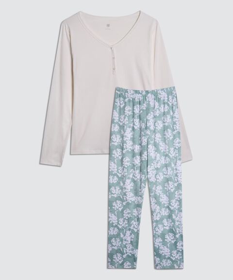 pijamas y batas para mujer
