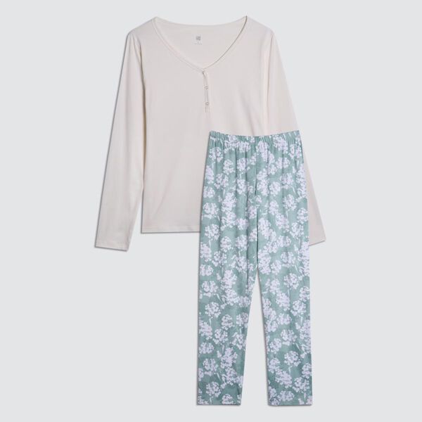 pijamas y batas para mujer