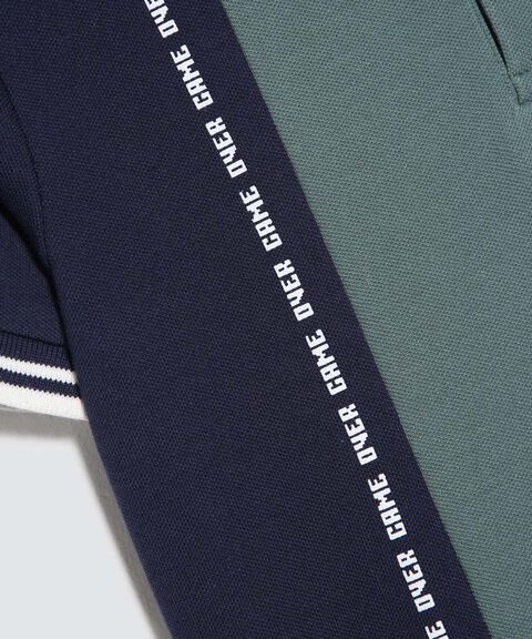 camiseta polo para niños