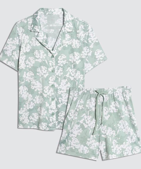 pijamas y batas para mujer