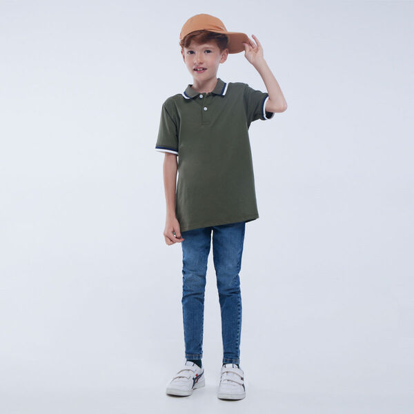 camiseta polo para niños