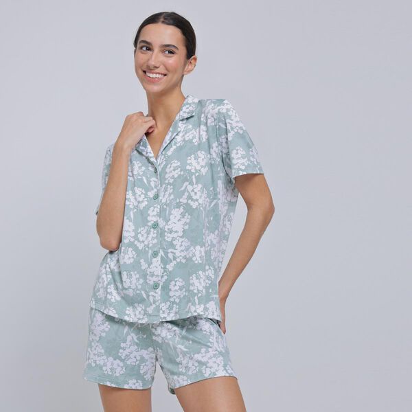 pijamas y batas para mujer