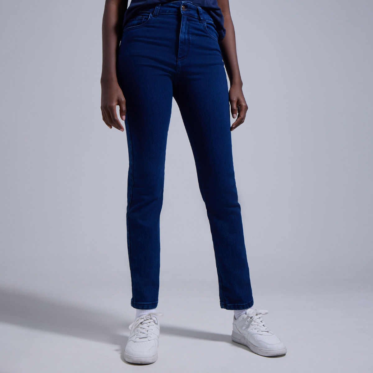 Jean Regular Tono Oscuro