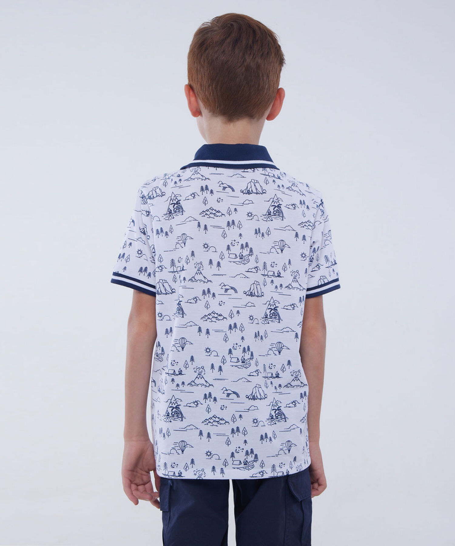 camiseta polo para niños