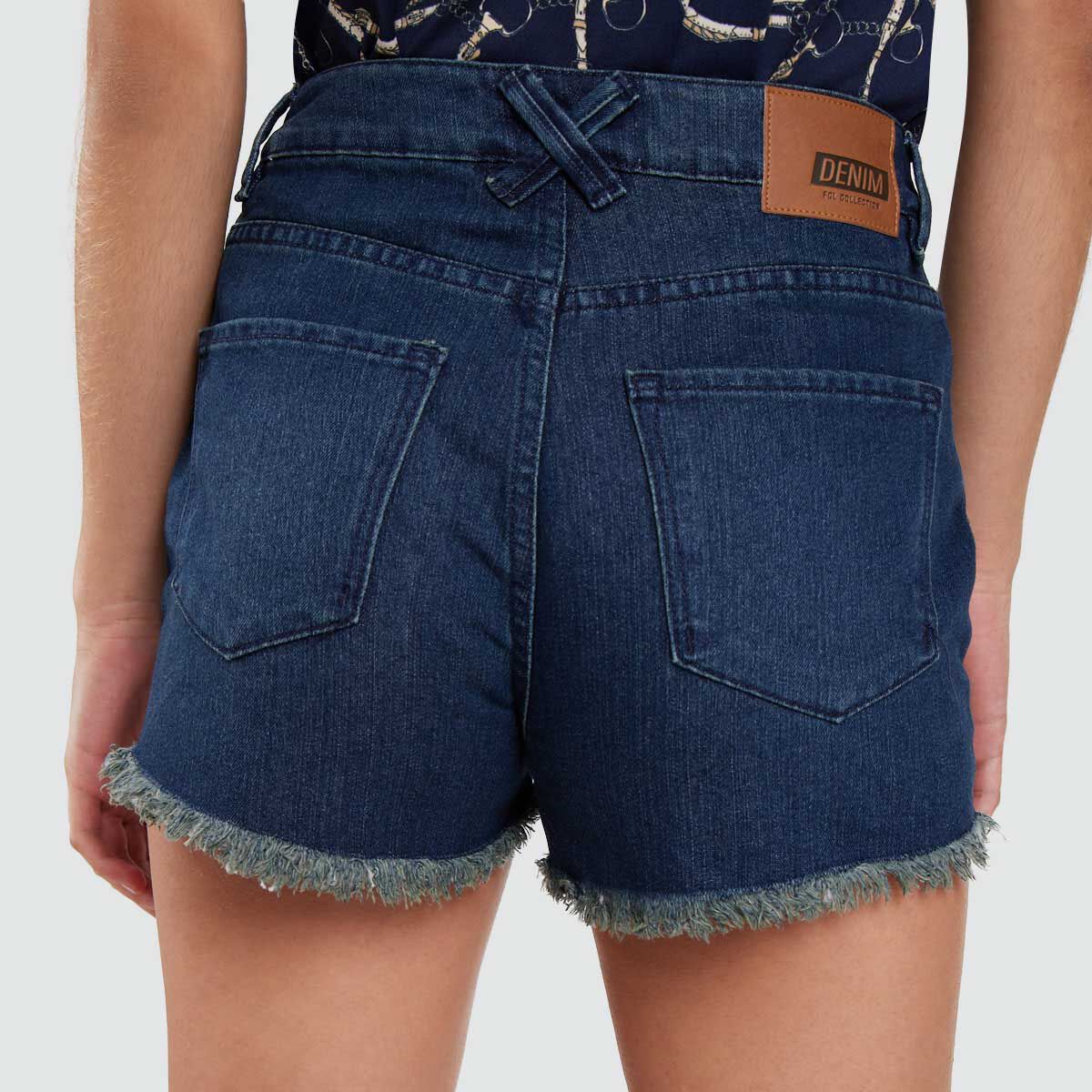 Short Con Flecos compra online OSTU