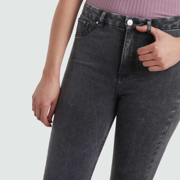jeans mujer image number null