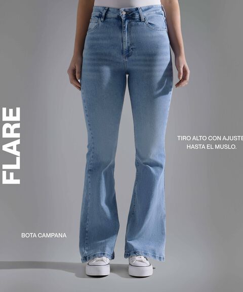 Jean Flare Con Bolsillos De Tapa, Azul, hi-res