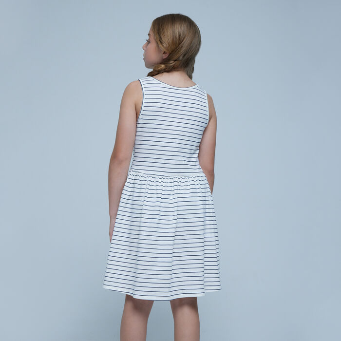 faldas y vestidos para niña