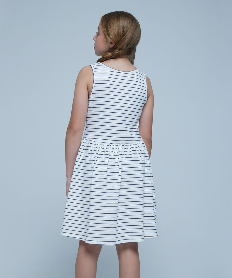 faldas y vestidos para niña