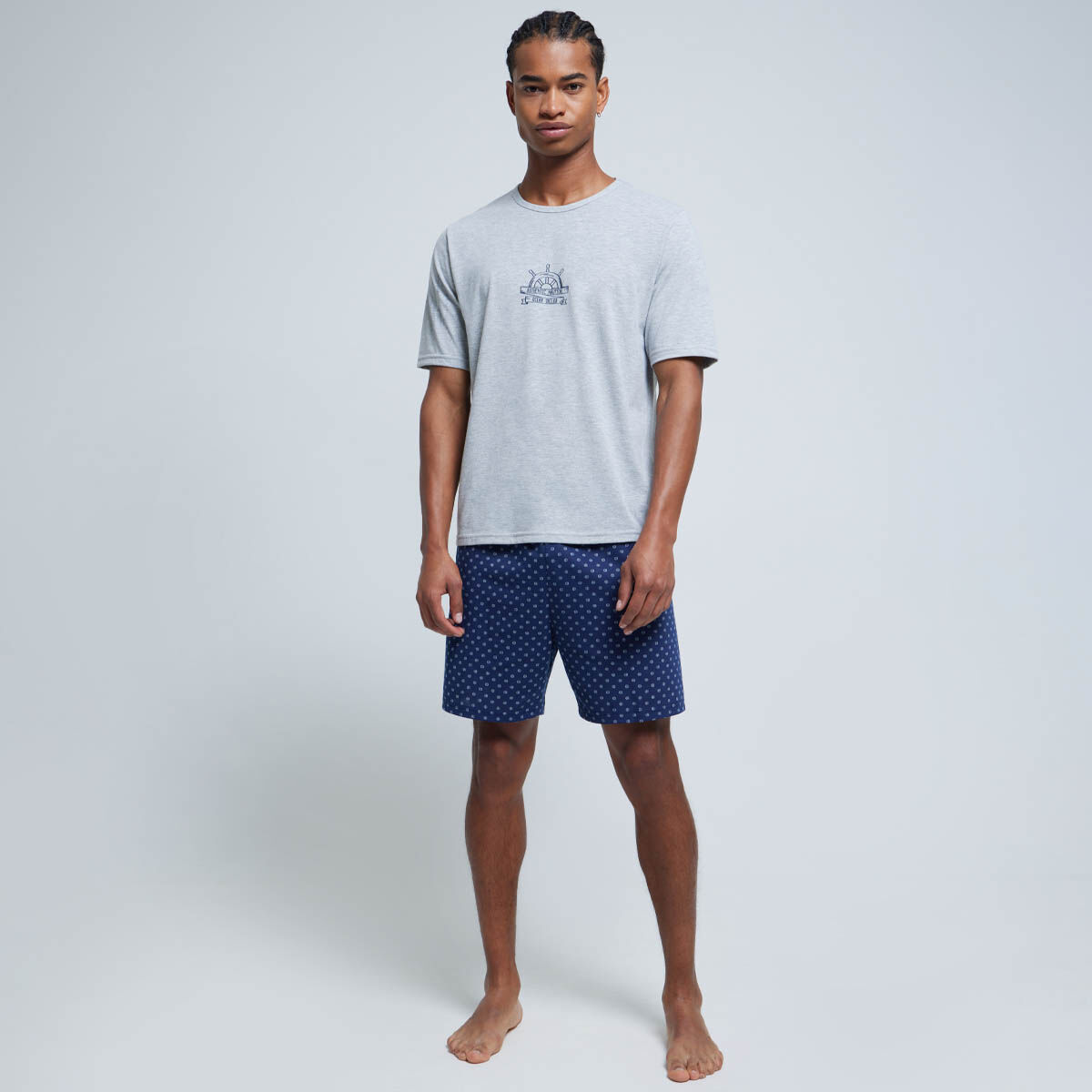 Pijama de short para hombre 2025