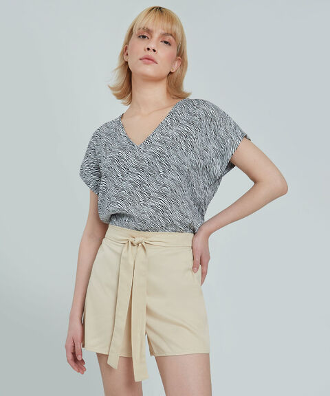 shorts mujeres image number null
