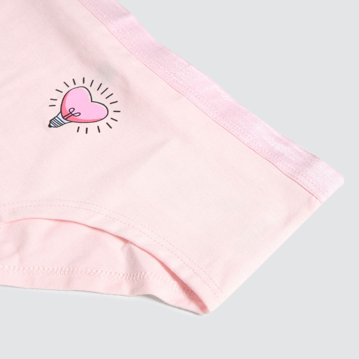 ropa interior para niñas