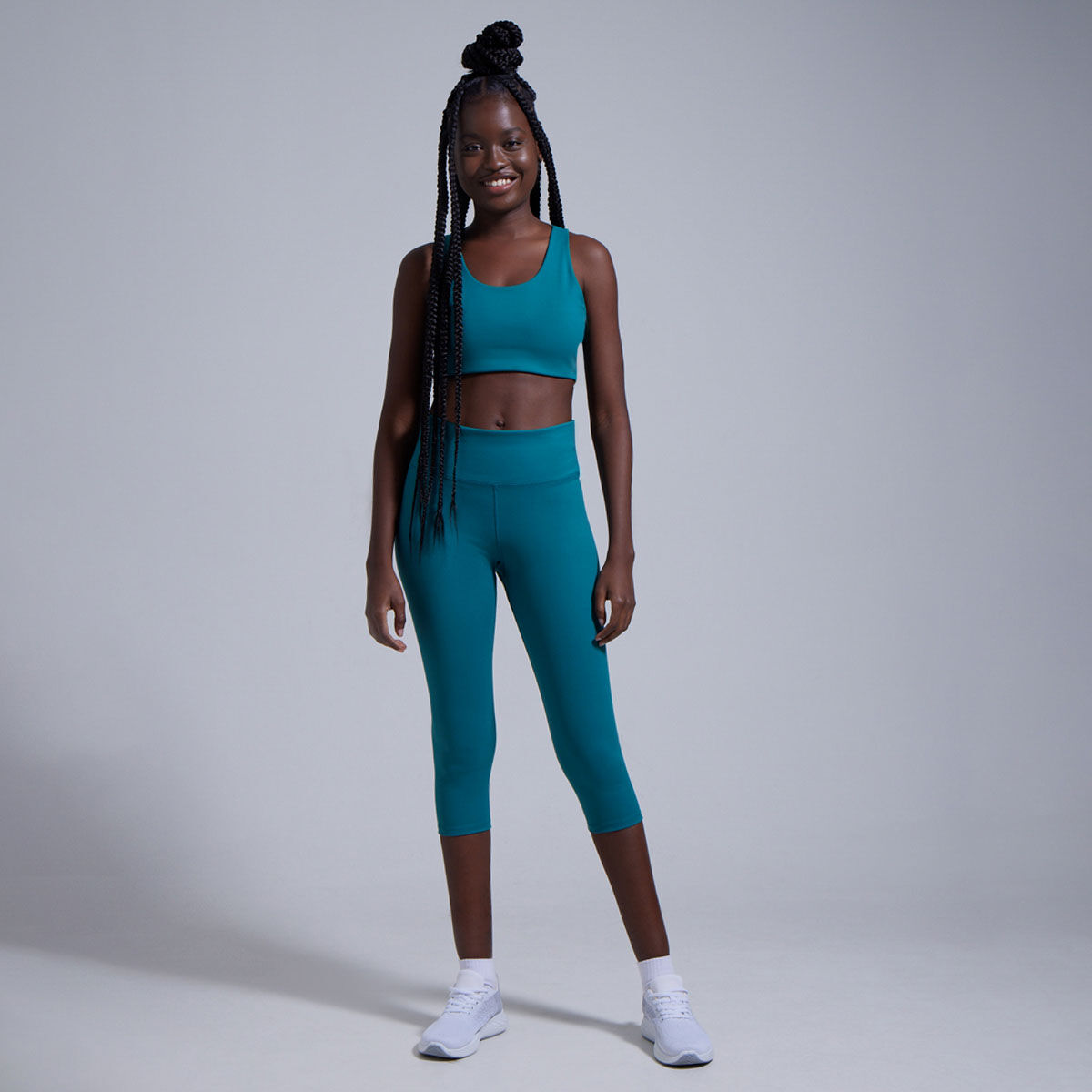 Top deportivo gris new arrivals