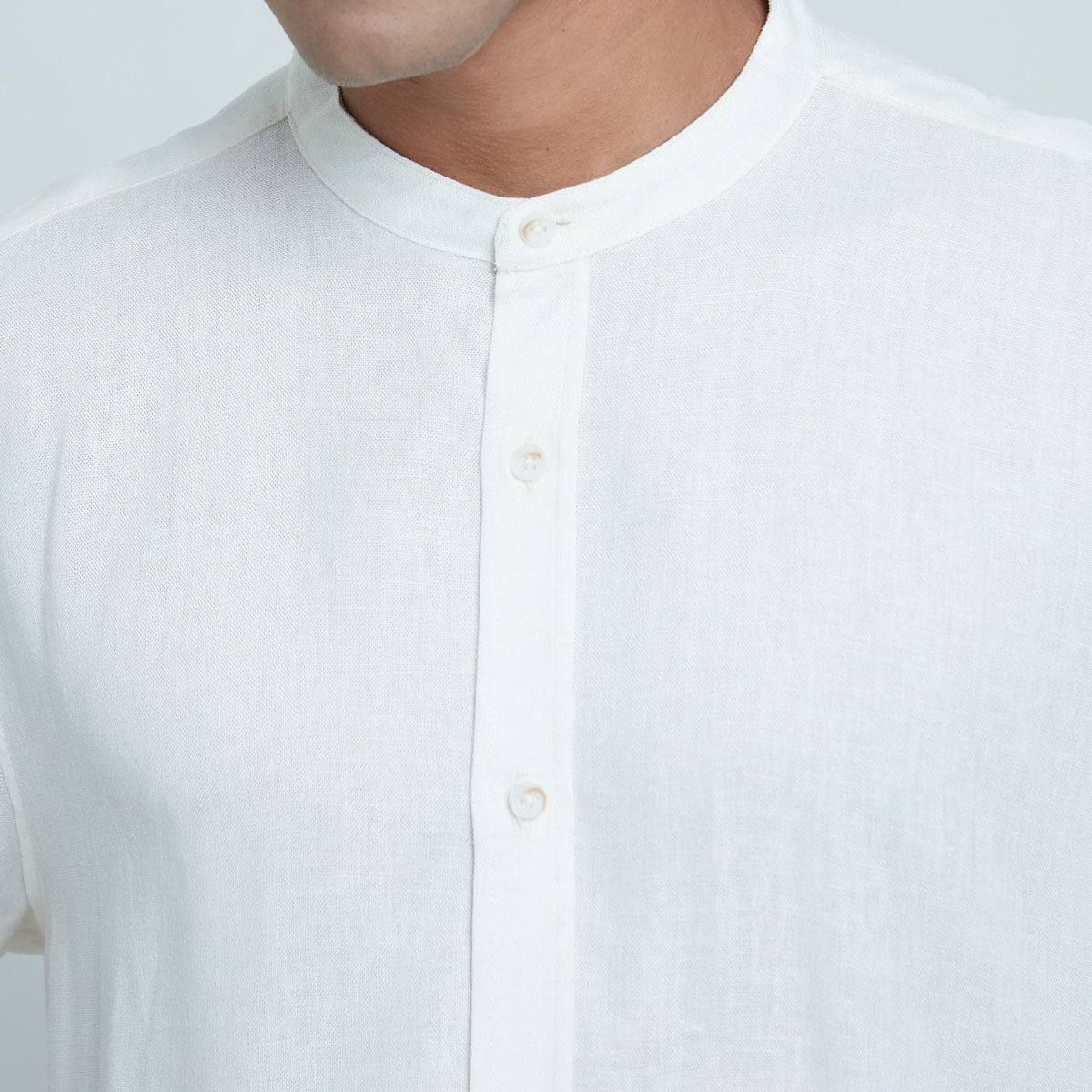 Camisa Manga Corta Con Cuello Mao compra online OSTU