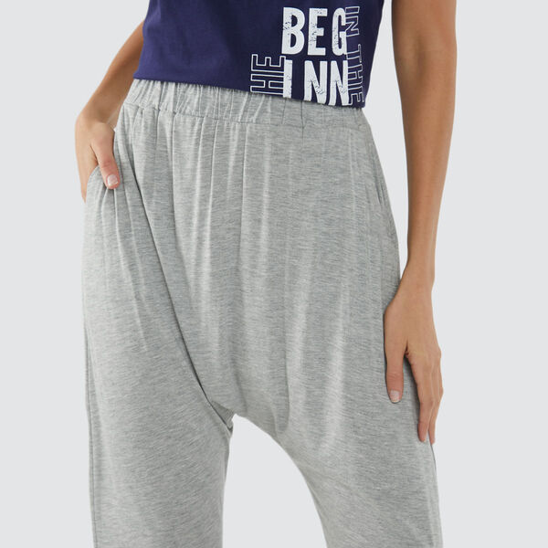 pantalones deportivos image number null
