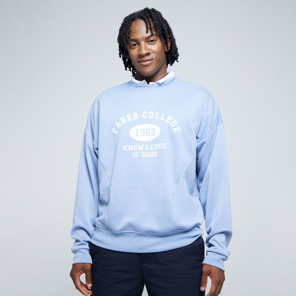Buzo Estampado Colegial compra online OSTU