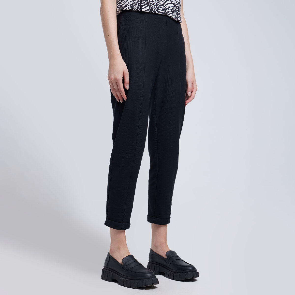 Pantalon Casual con Doblez compra online OSTU