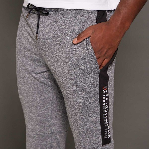 pantalones deportivos para hombre  image number null