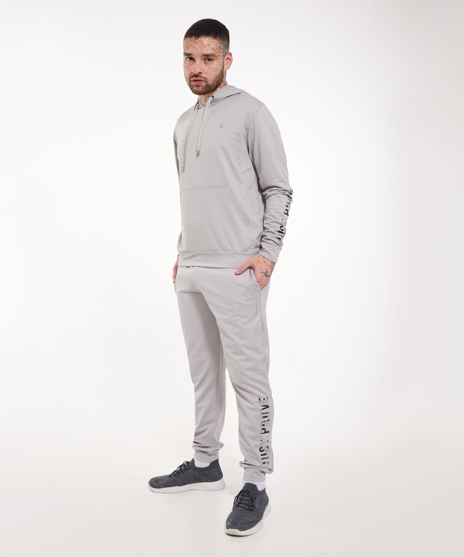 pantalones deportivos para hombre