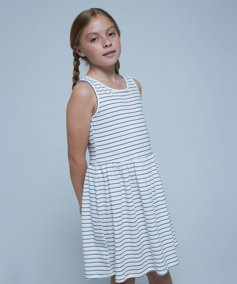 faldas y vestidos para niña