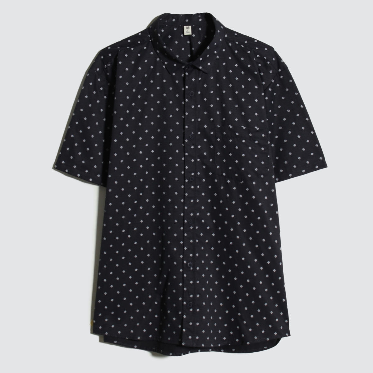 Camisa negra lunares blancos hombre online