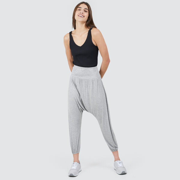 pantalones deportivos image number null