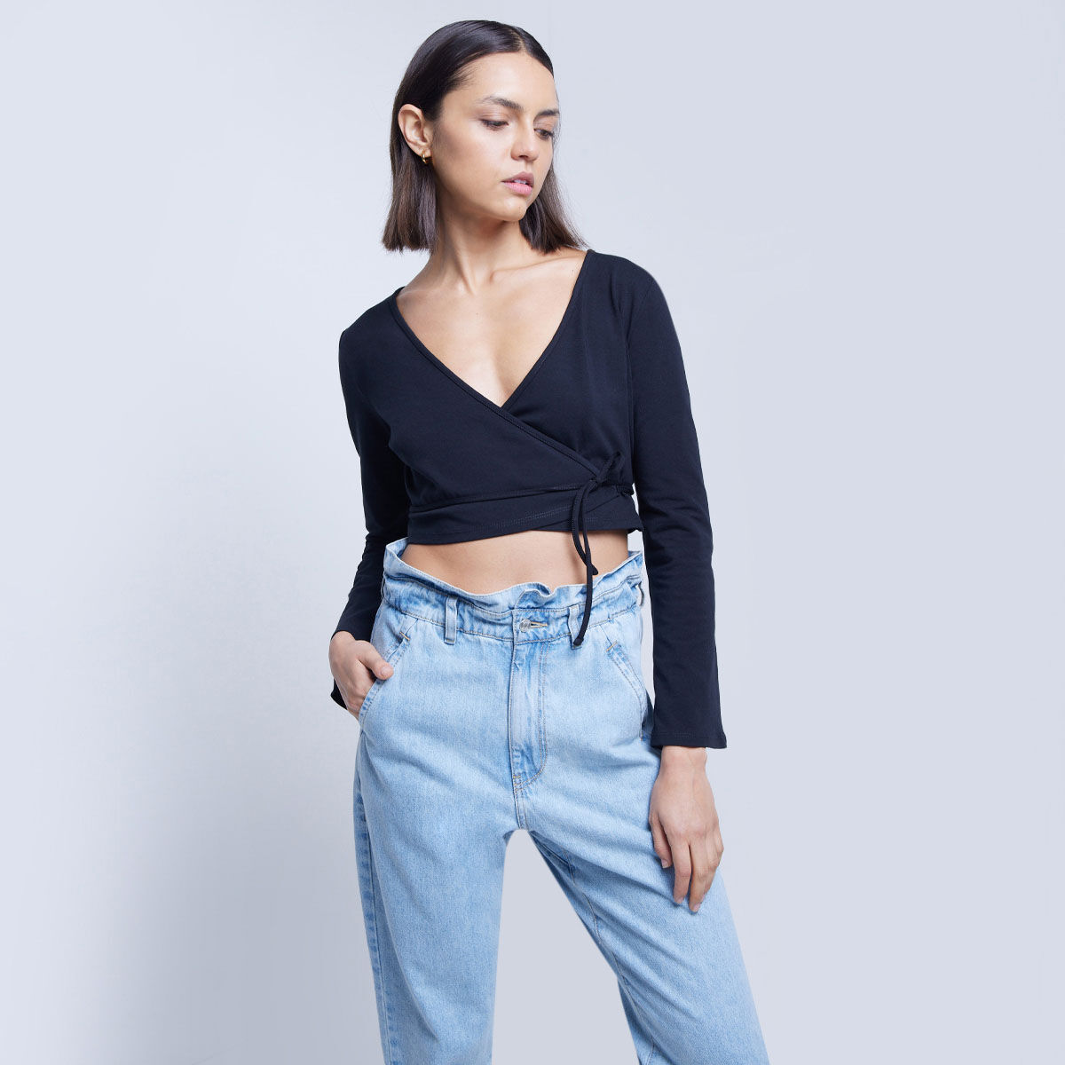 Crop Top Con Escote En V