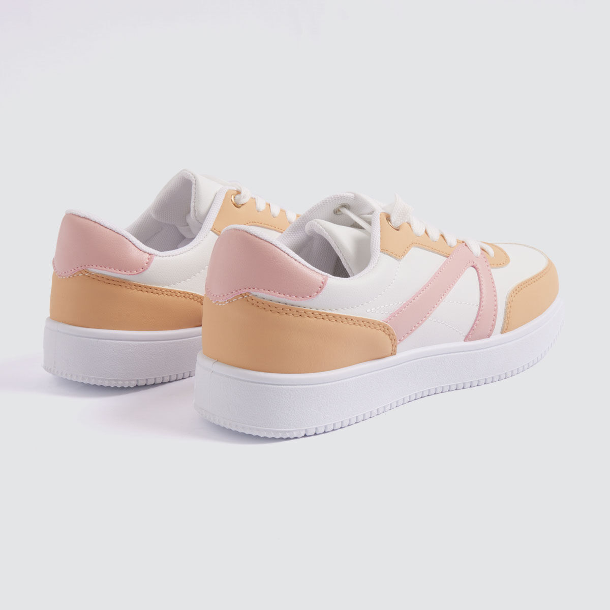 Tenis rosa palo sale