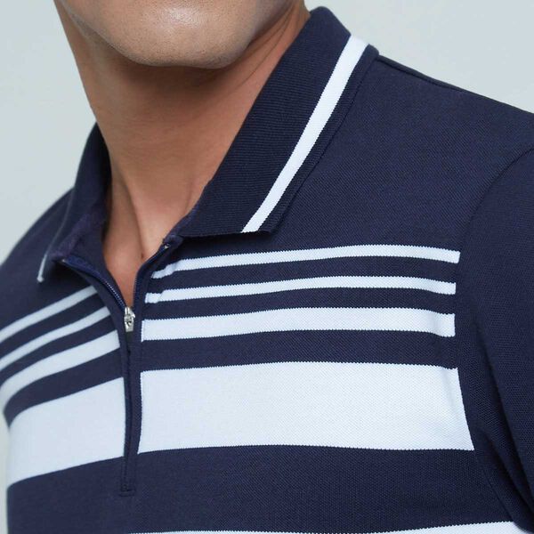 Camisetas polo para hombre  image number null