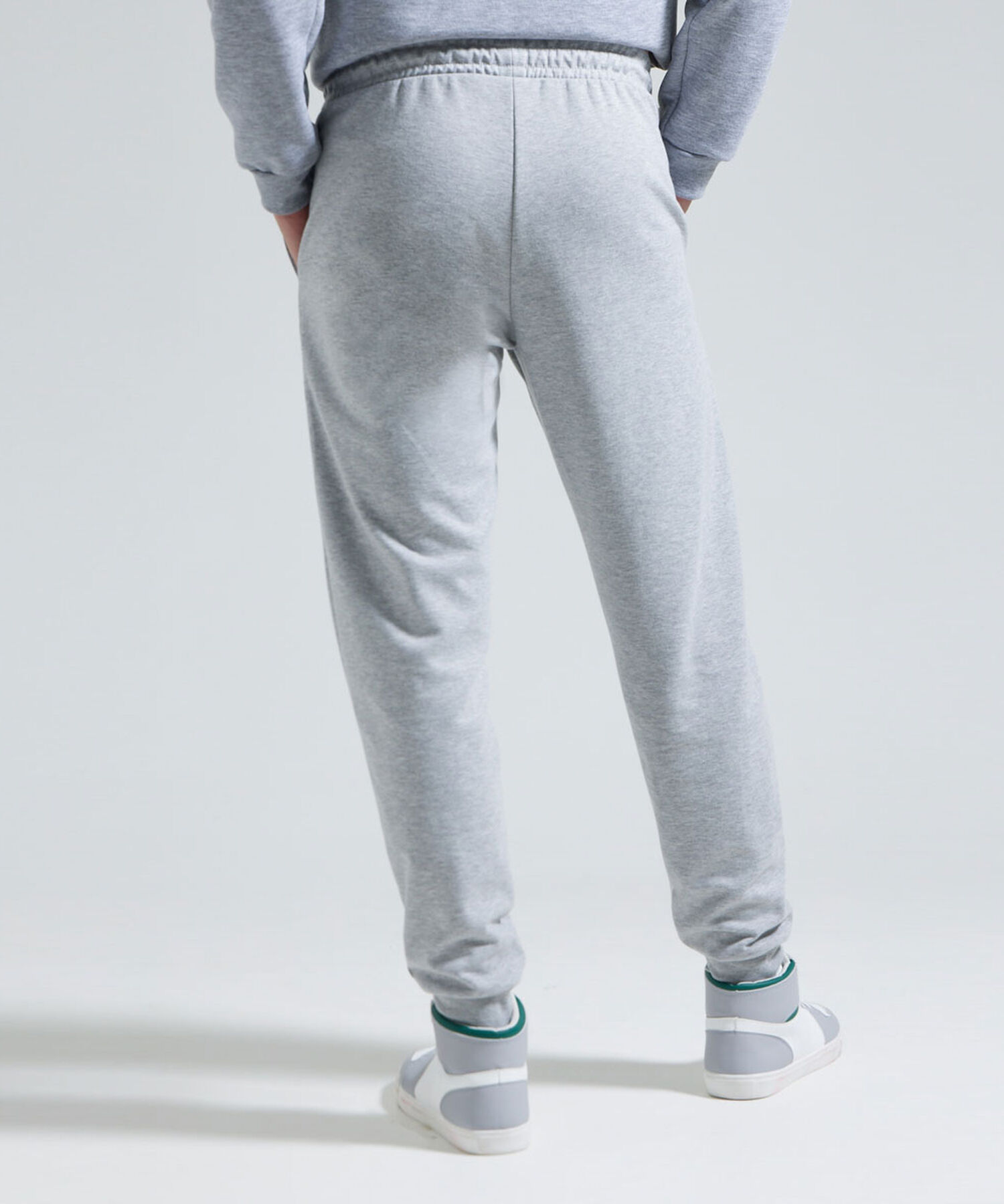 pantalones deportivos para hombre 