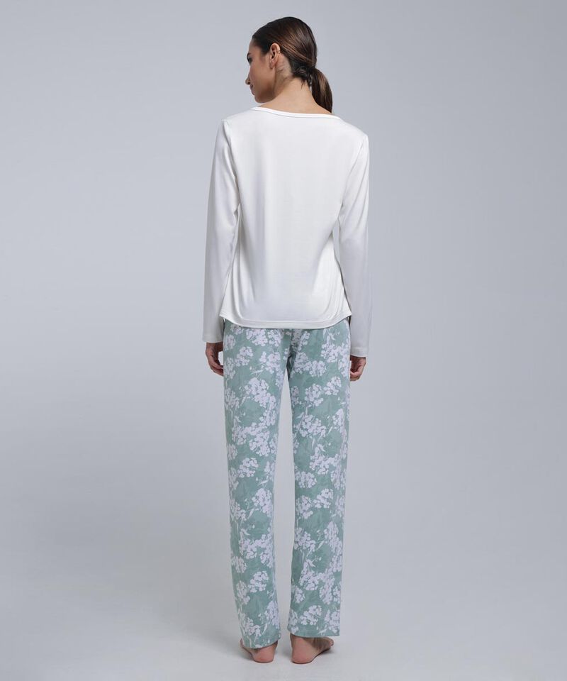 pijamas y batas para mujer