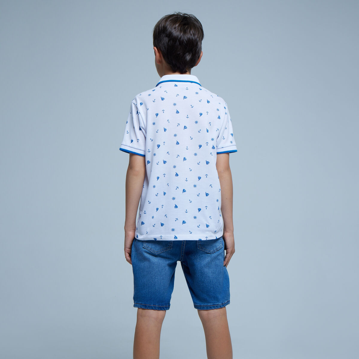 camiseta polo para niños