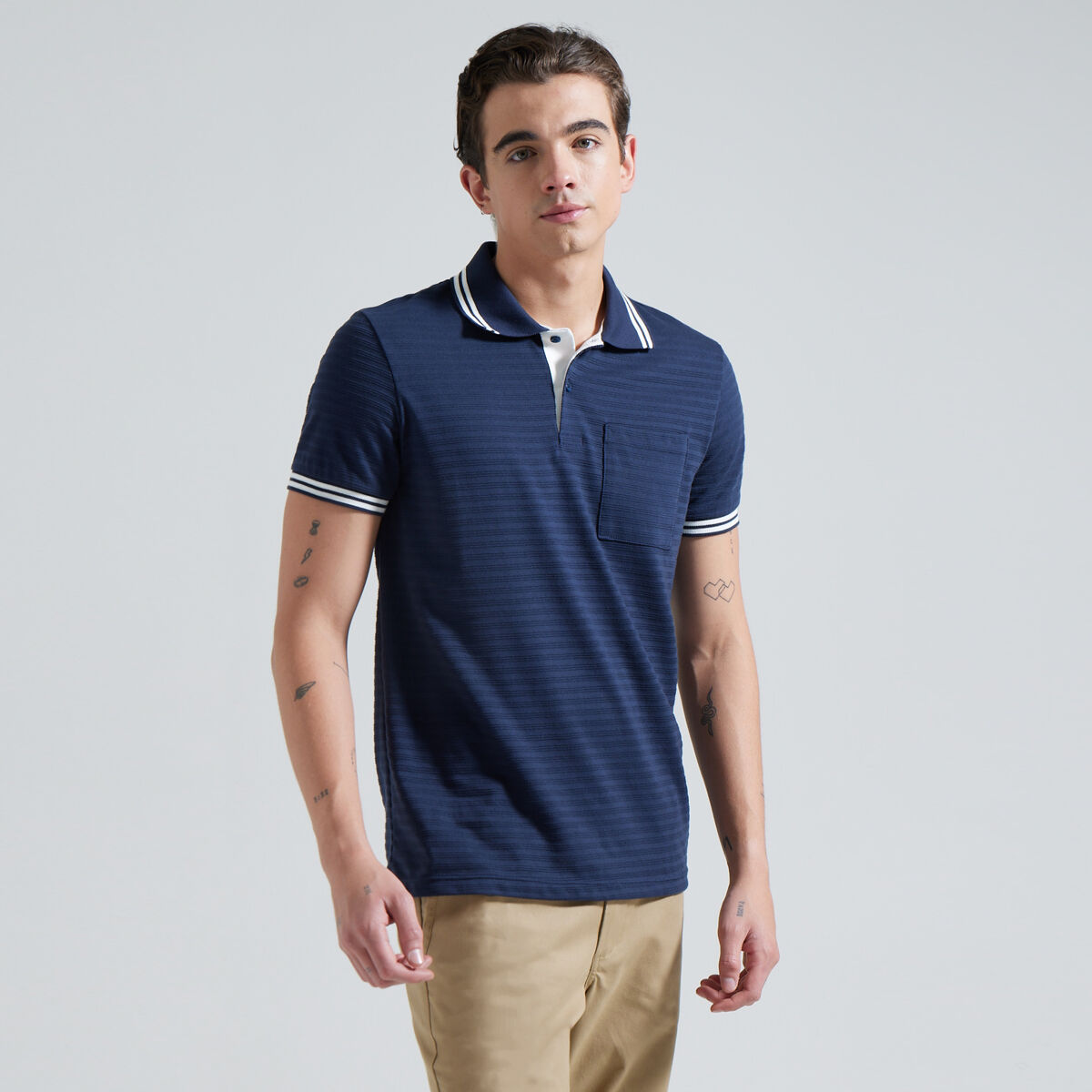 Polo con bolsillo hombre sale