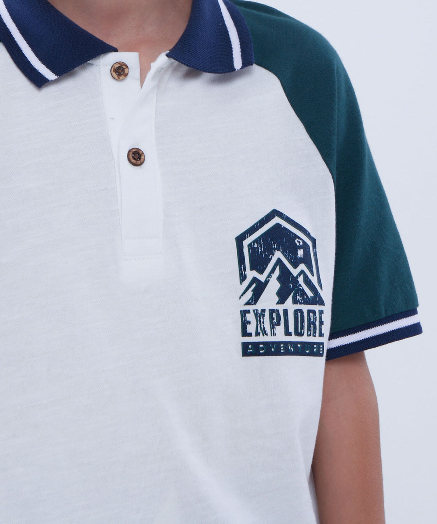 camiseta polo para niños