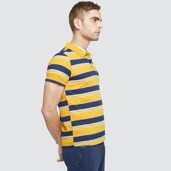 Camisetas polo para hombre  image number null