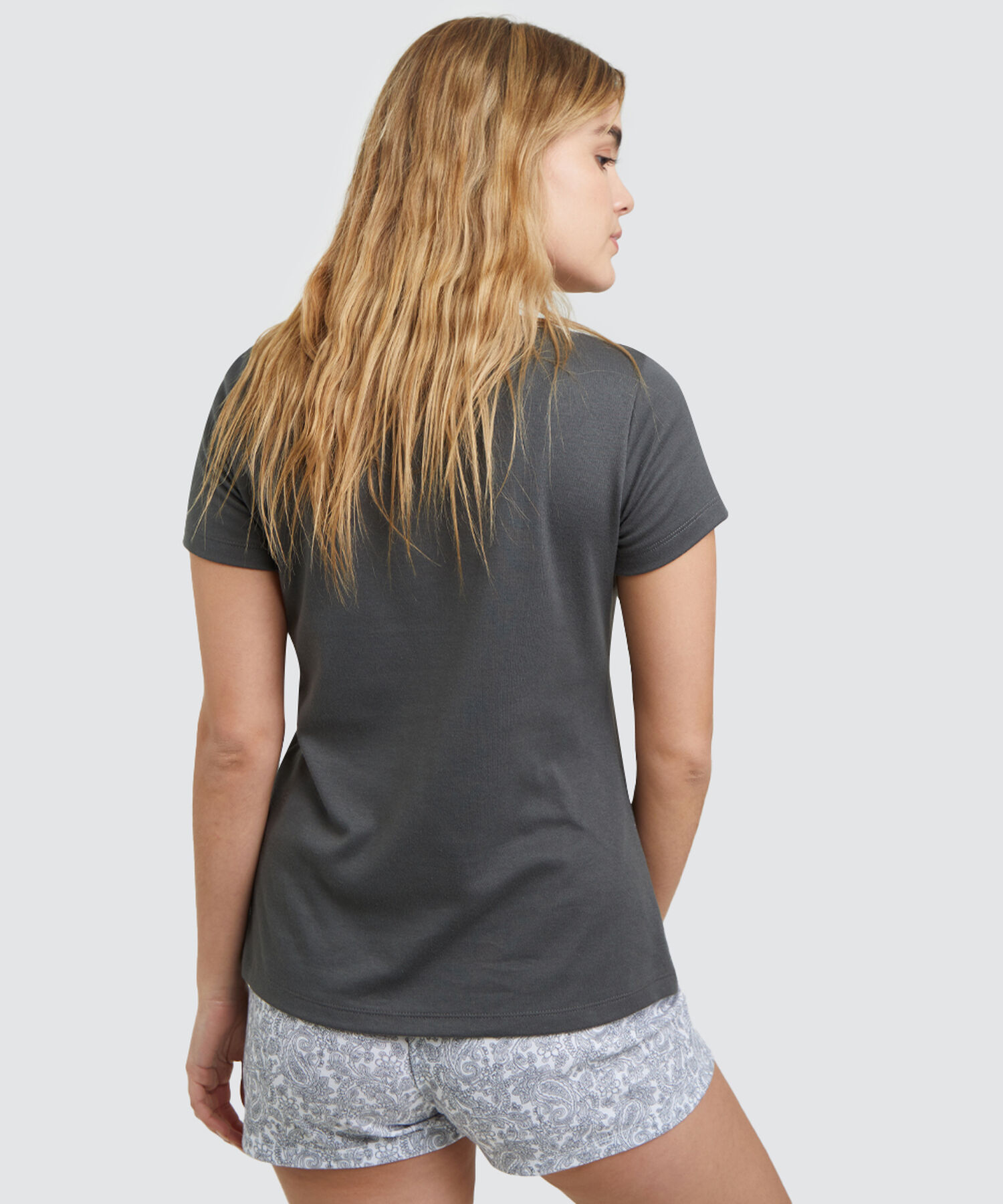pijamas y batas para mujer