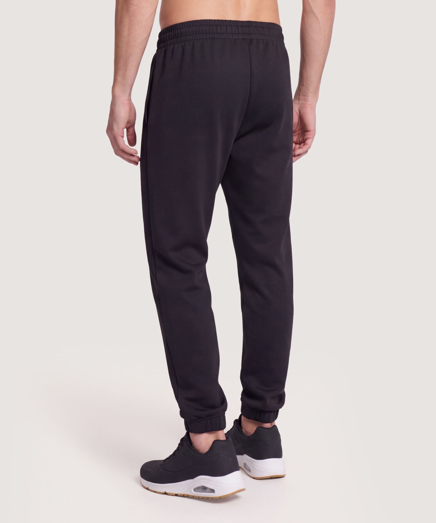 pantalones deportivos para hombre