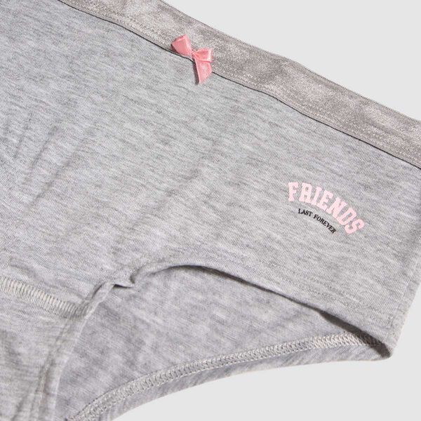 ropa interior para niñas