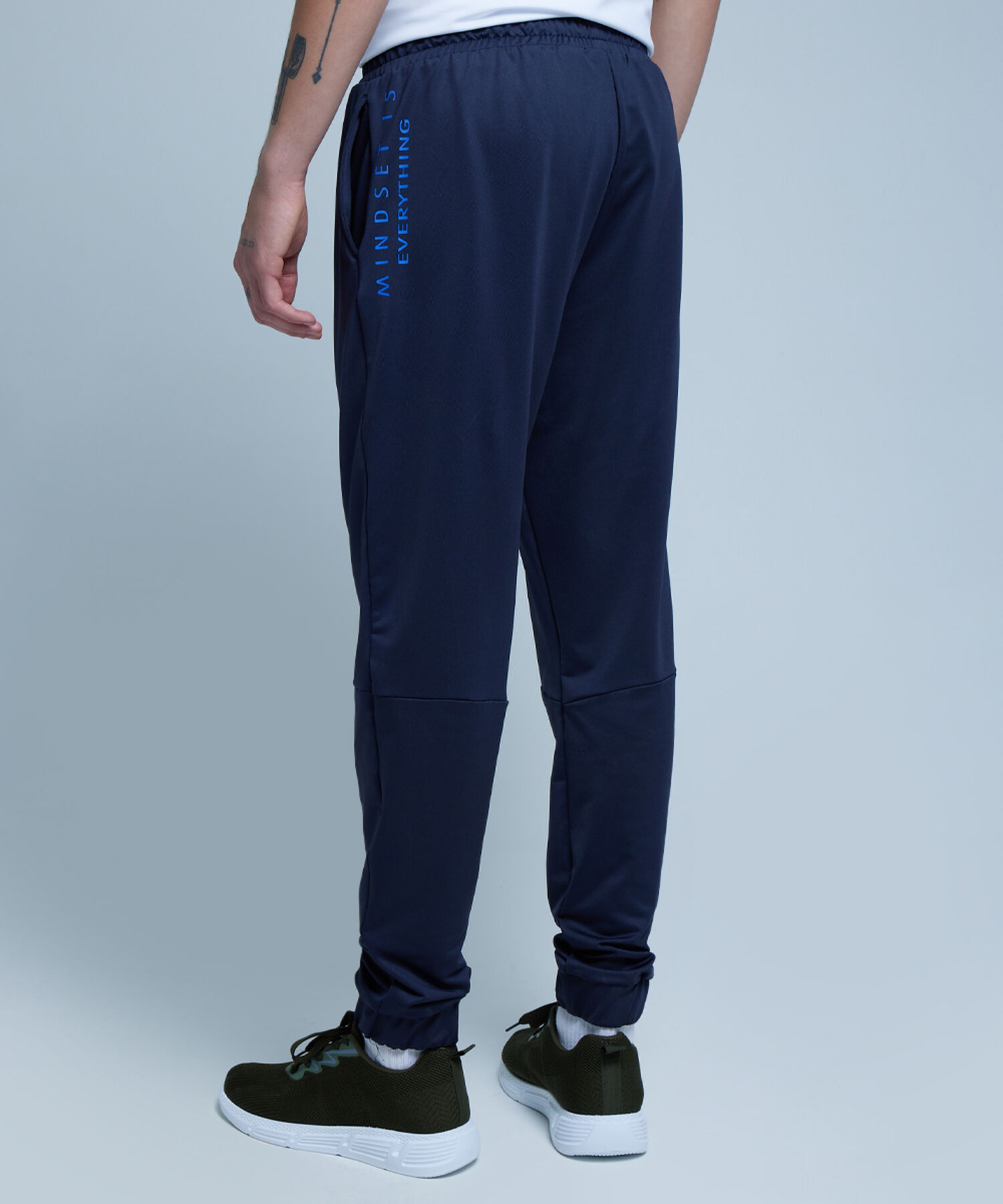 pantalones deportivos para hombre