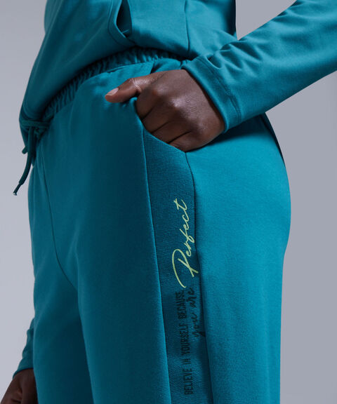 pantalones deportivos image number null