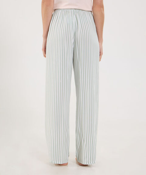 pijamas y batas para mujer image number null