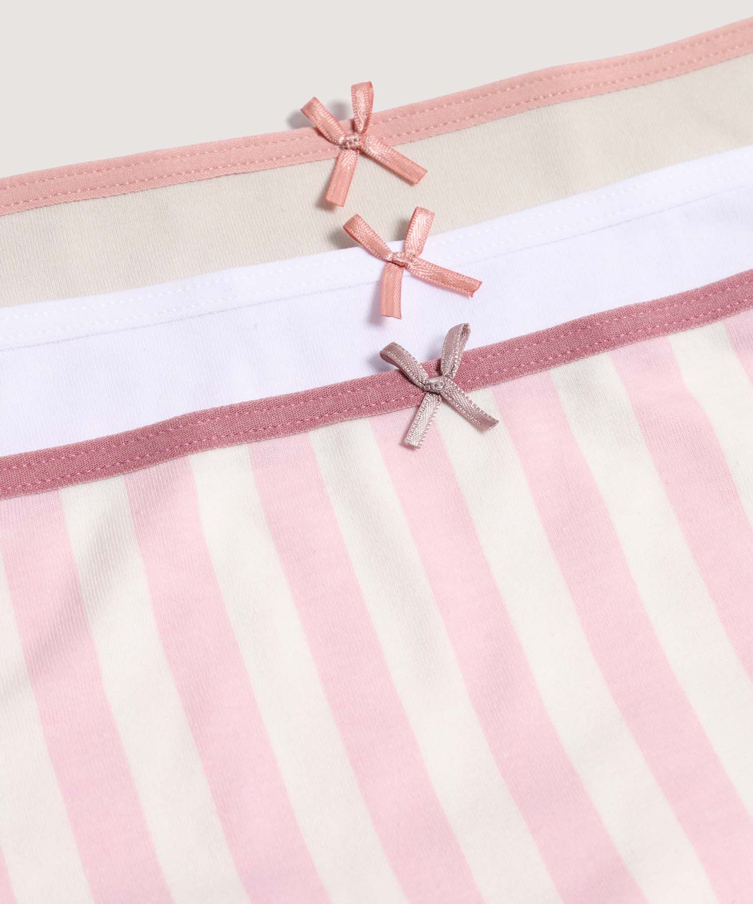 ropa interior para niñas