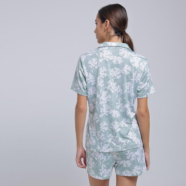 pijamas y batas para mujer