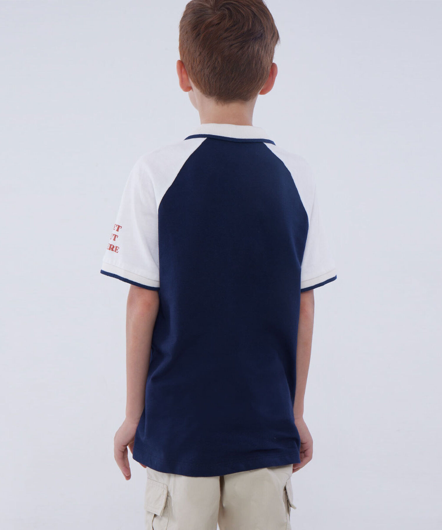 camiseta polo para niños