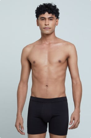 Hombres en pantaloncillos best sale